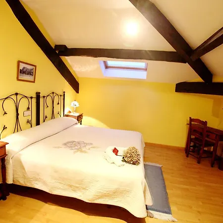 호텔 Casa De Indianos Don Tomas 2*