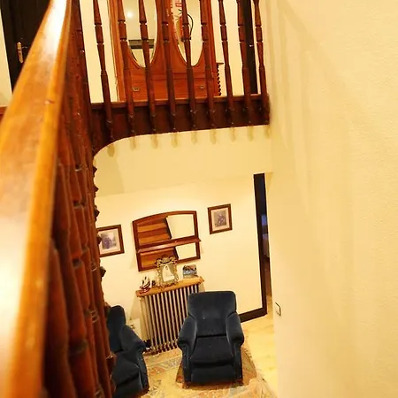 Casa De Indianos Don Tomas 2* 누에바데엘라네스